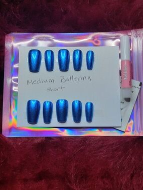 Blue Medium Ballerina Short Press-On Nails